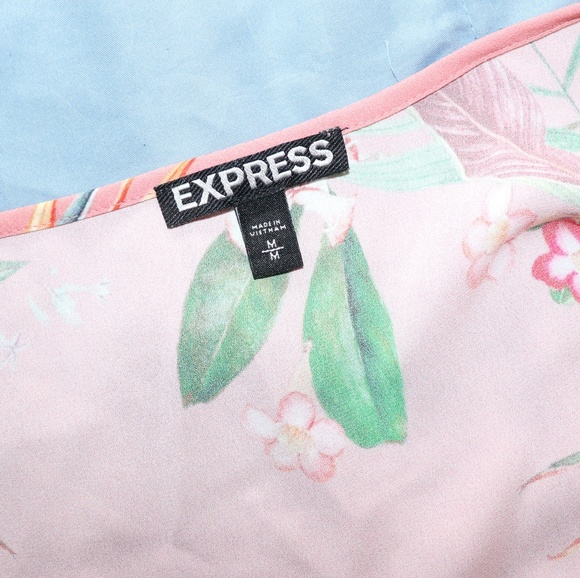 Express Coral Floral off the shoulder top - Picture 8 of 8